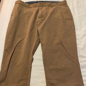 GAP Straight fit Khakis